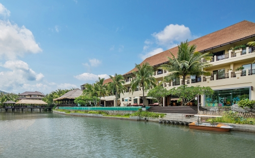 Yalong Bay Villas & Spa