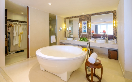 Swissotel Sanya Yalong Bay (Ex.Huayu Resort & Spa Yalong Bay)