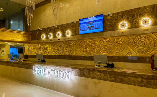Mirage Bab Al Bahr Beach Hotel