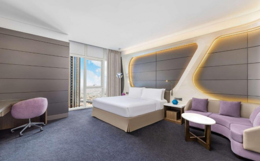 V Hotel Dubai, Curio Collection By Hilton