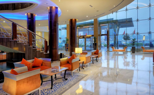 Vintage Grand Hotel