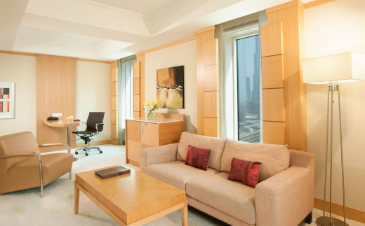 Carlton Downtown Hotel