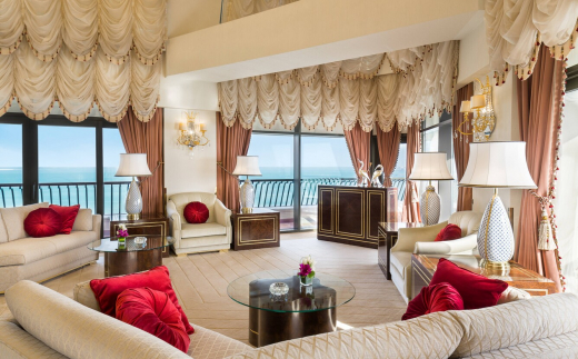 Sheraton Grand Doha Resort & Convention Hotel