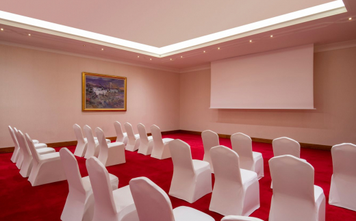 Sheraton Grand Doha Resort & Convention Hotel