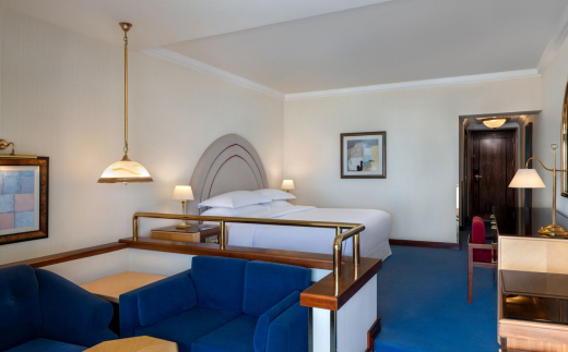 Sheraton Grand Doha Resort & Convention Hotel