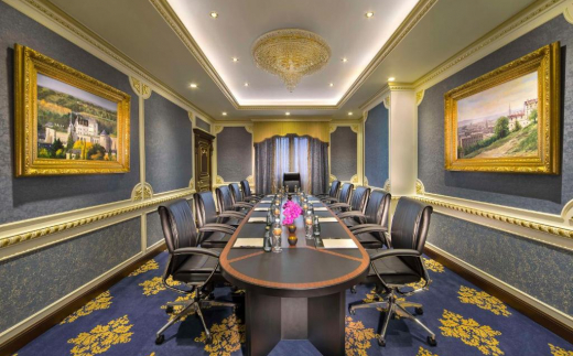 Royal Rose Abu Dhabi A Curio Collection By Hilton