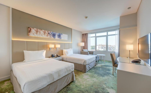 Copthorne Lakeview Hotel, Dubai Investment Park