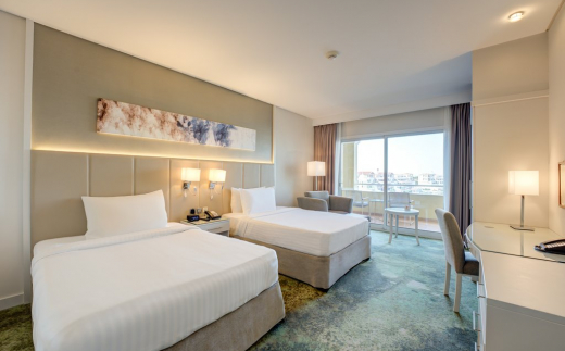 Copthorne Lakeview Hotel, Dubai Investment Park