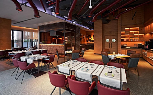 Revier Dubai Hotel