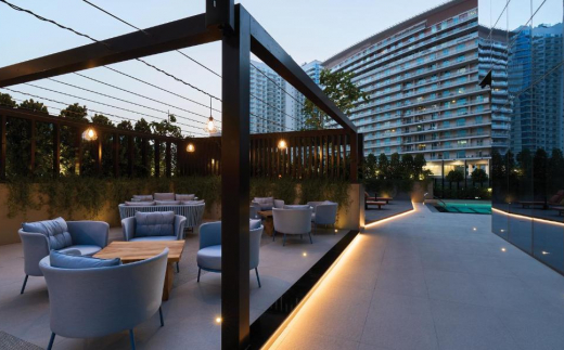 Revier Dubai Hotel