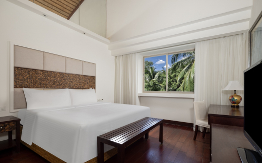 Swissotel & Grand Mercure Sanya Yalong Bay