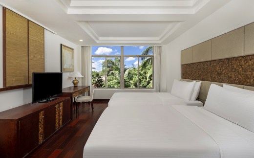 Swissotel & Grand Mercure Sanya Yalong Bay