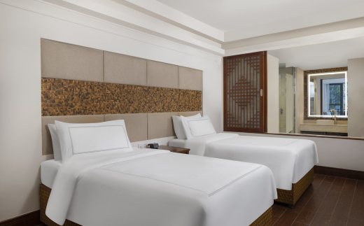Swissotel & Grand Mercure Sanya Yalong Bay