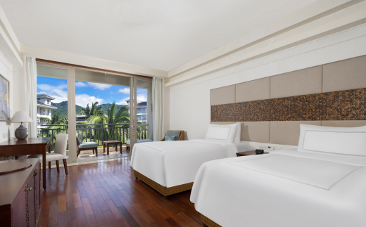 Swissotel & Grand Mercure Sanya Yalong Bay