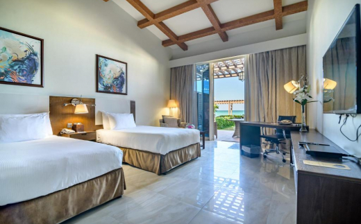 Danat Jebel Dhanna Resort