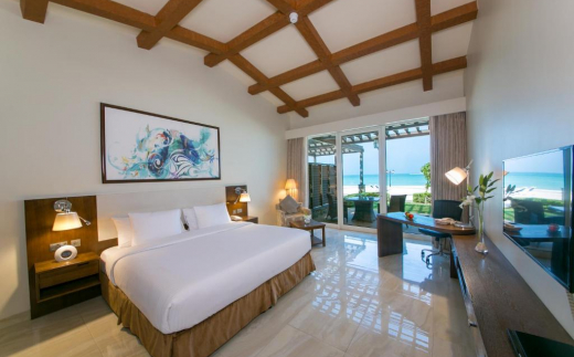 Danat Jebel Dhanna Resort