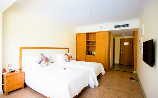 Golden Palm Resort
