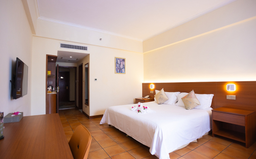 Golden Palm Resort