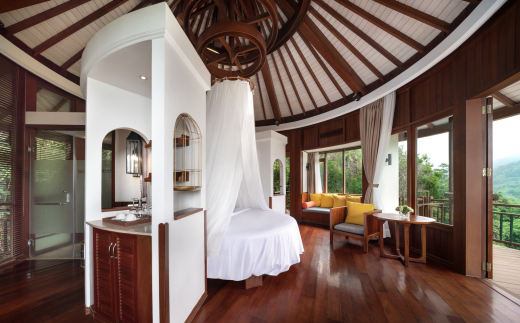 Yalong Bay Earthly Paradise Birds Nest Resort
