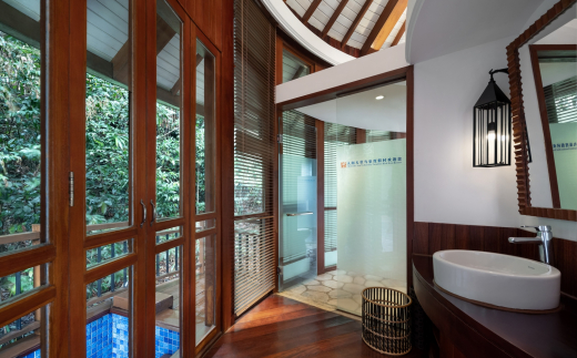 Yalong Bay Earthly Paradise Birds Nest Resort