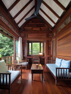 Yalong Bay Earthly Paradise Birds Nest Resort