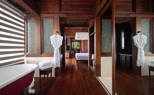 Yalong Bay Earthly Paradise Birds Nest Resort