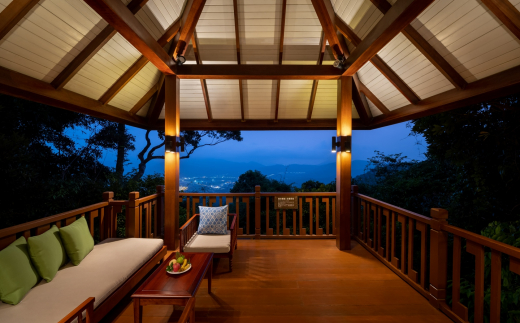Yalong Bay Earthly Paradise Birds Nest Resort