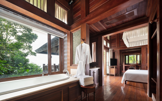 Yalong Bay Earthly Paradise Birds Nest Resort