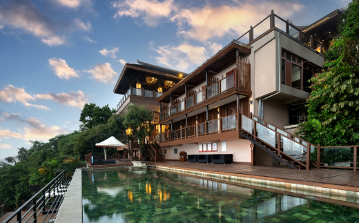 Yalong Bay Earthly Paradise Birds Nest Resort