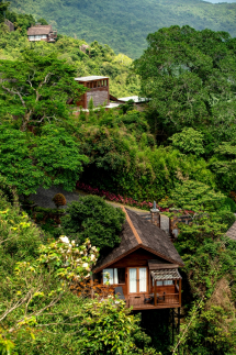 Yalong Bay Earthly Paradise Birds Nest Resort