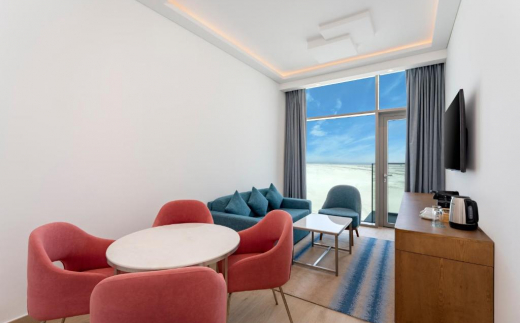 Sea Point Hotels Llc (Ex. Park Regis By Prince)