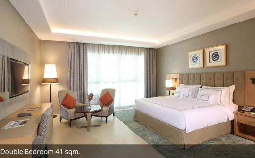 Grand Cosmopolitan Hotel
