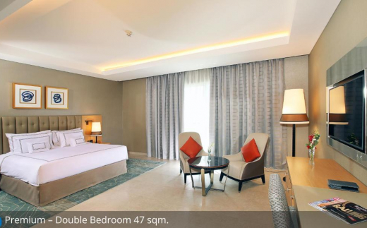 Grand Cosmopolitan Hotel