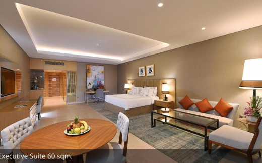 Grand Cosmopolitan Hotel
