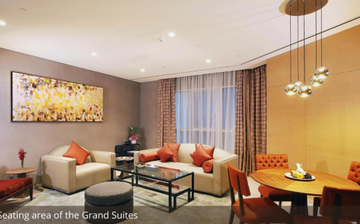 Grand Cosmopolitan Hotel