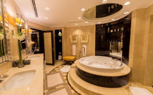 Movenpick Grand Al Bustan Dubai