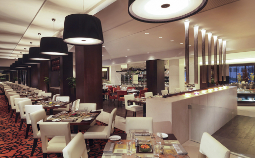 Movenpick Grand Al Bustan Dubai