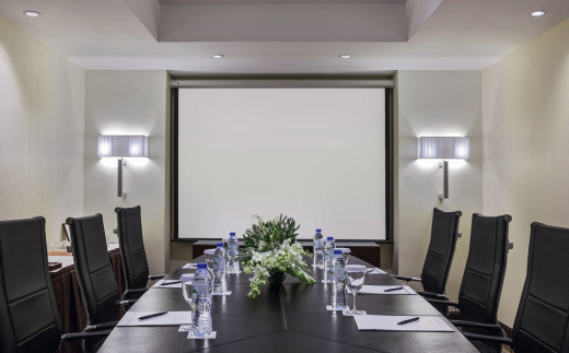 Movenpick Grand Al Bustan Dubai