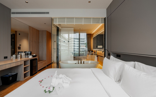 La Green Hotel & Residence