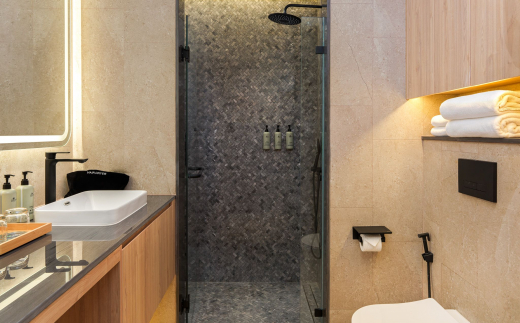 La Green Hotel & Residence