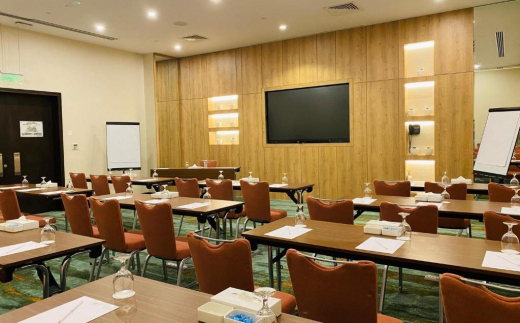 Holiday Inn Abu Dhabi