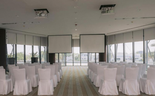 Holiday Inn Abu Dhabi