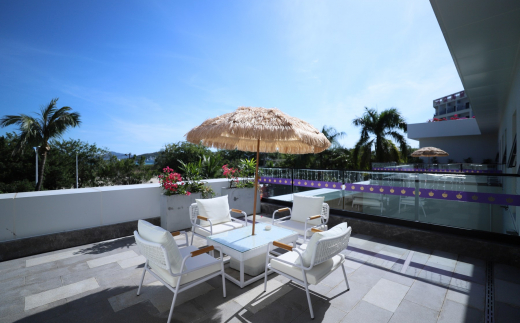 Sanya Icare Hotel