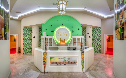 Greenmax Hotel