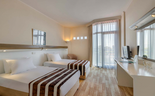 Greenmax Hotel