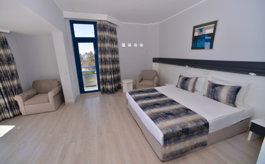 Greenmax Hotel