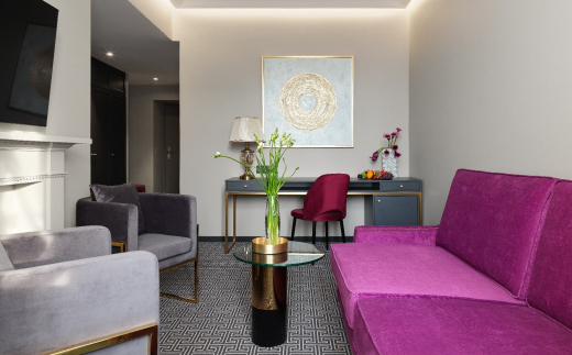 Helen Hotel