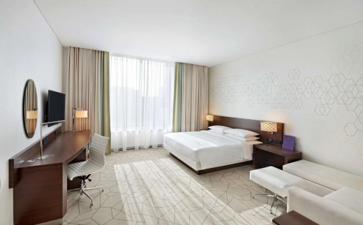 Hyatt Place Baniyas Square