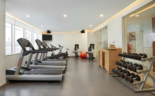 Hyatt Place Baniyas Square