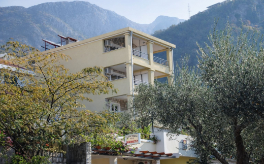 Villa Bmv
